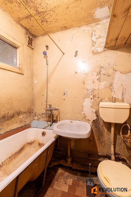 Без % 1 Кімнатна квартира у цегляному будинку Київ - зображення 6