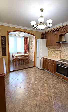 Продам 2-кімнатну квартиру в ЖК "Паркове Місто" KL Київ