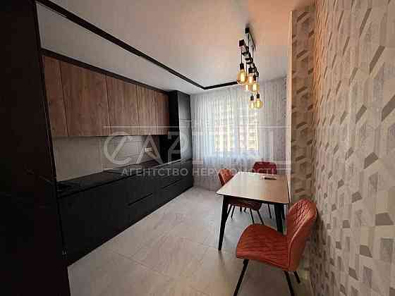 Оренда видової 2к квартири біля метро – новий ремонт, все є! Київ