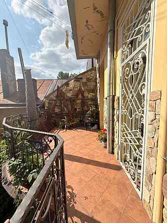 Оренда 4- вімнатоої квартири по вулиці Зелена ( початок) Львов