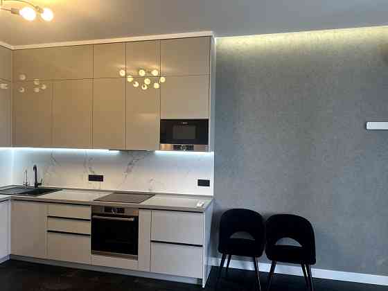 Оренда 1-кімнатної квартири, центр, Печерський р-н,  Лабораторний, 7 Київ