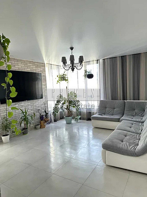 Оренда 2к квартири, ЖК Олександрівський, пр-т Лобановського Київ - зображення 1