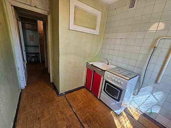 2 комн 129 квартал ул.Федора Караманиц (Ватутина) Кривой Рог