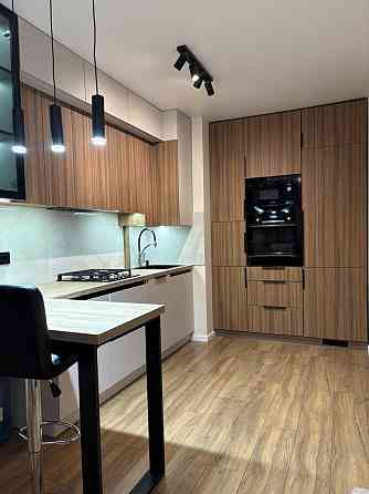 Оренда нової просторої 1кім+кухн студіо квартири Перша здача Стрийська Львов