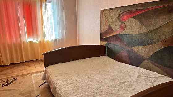 метро Харківська- 5хв. Здам гарну 2х кім. квартиру, Київ