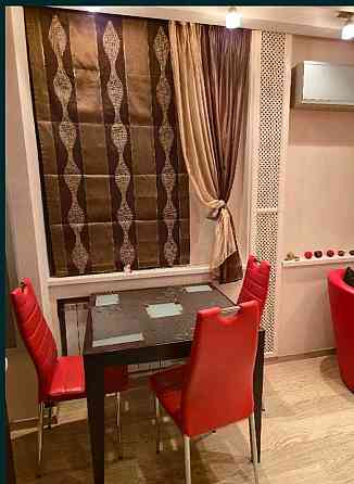 Продам трикімнатну квартиру на Клочківській Харьков