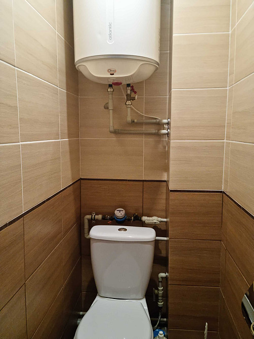 Продам 1-о комнатную квартиру на 4-м микрорайоне с ремонтом Лозовая - изображение 4