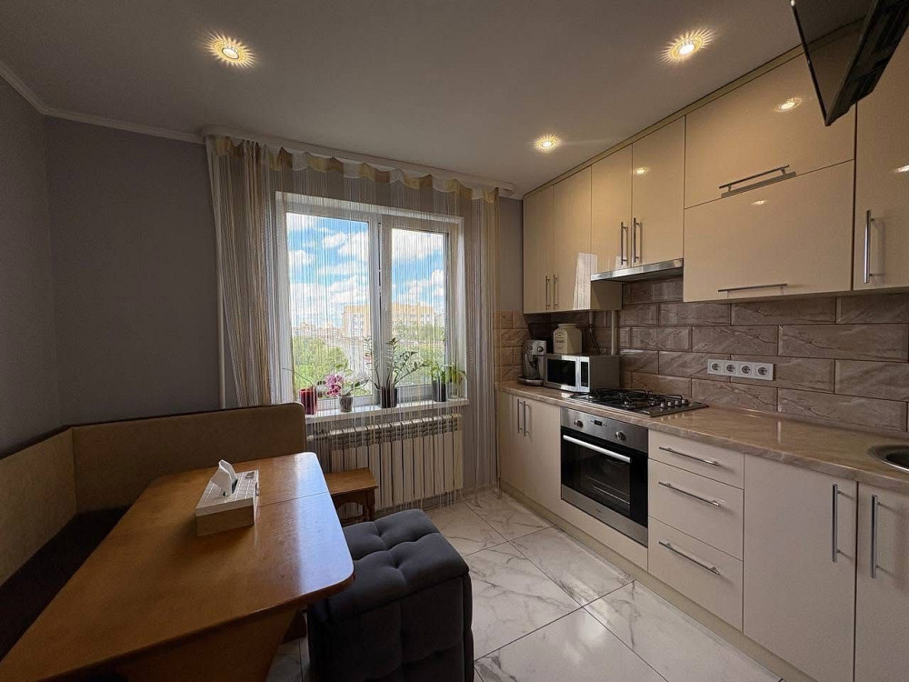 Квартира однокімнатна ВІД ВЛАСНИКА Рівне - зображення 2