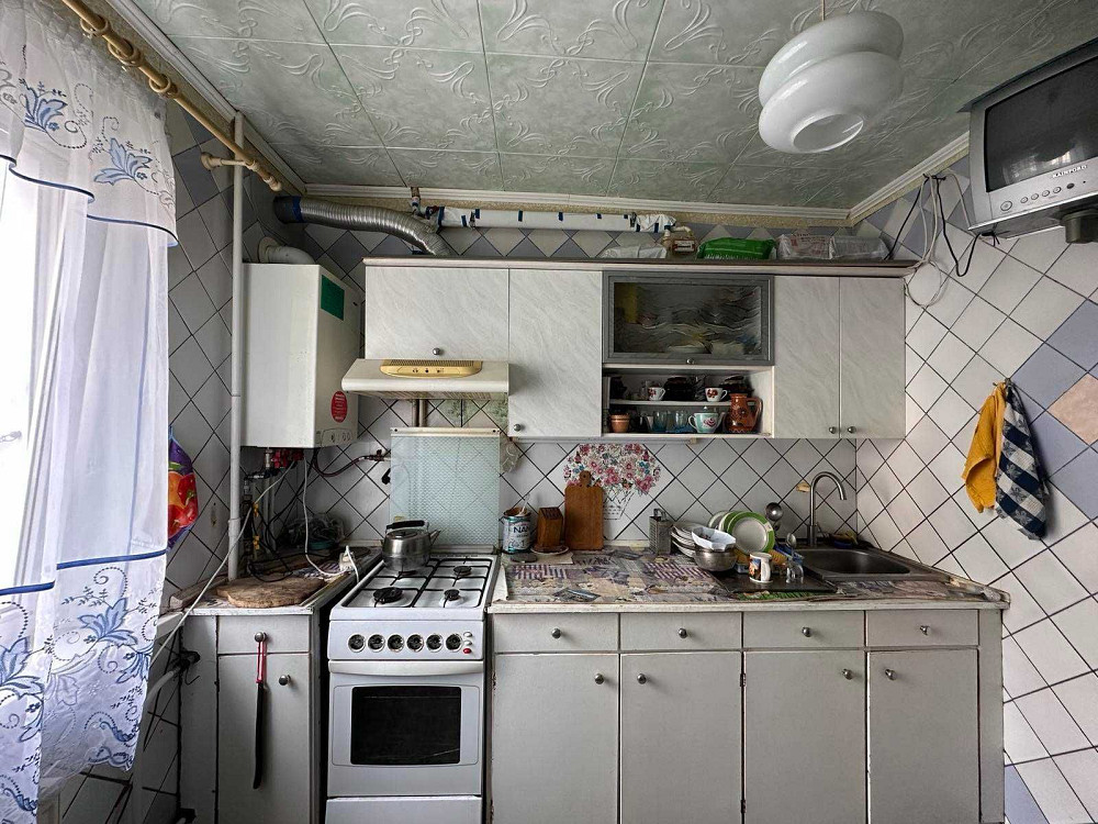 ПРОДАМ 1-кімн. на середньому поверсі з ГАО (лівий берег) Каменское (Запорожская обл.) - изображение 1