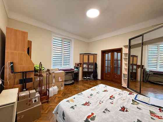 Терміново ! 2 кімнати  , центр міста, цегляний будинок і/о опалення  ! Ивано-Франковск