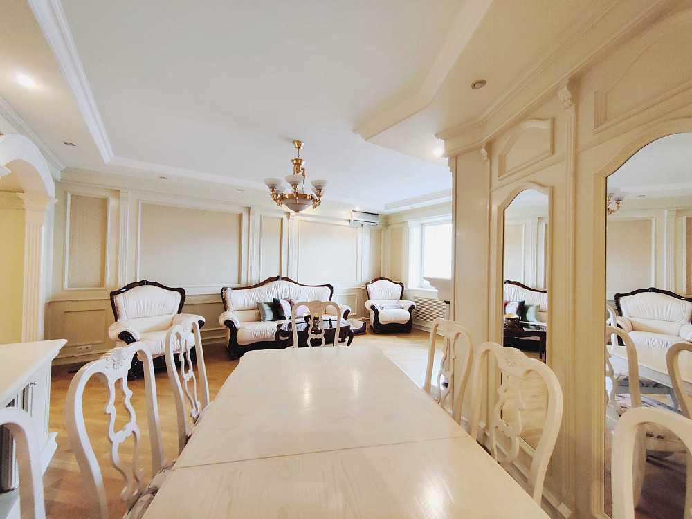 Продаж ексклюзивної 3-кімнатної квартири Київ - зображення 1