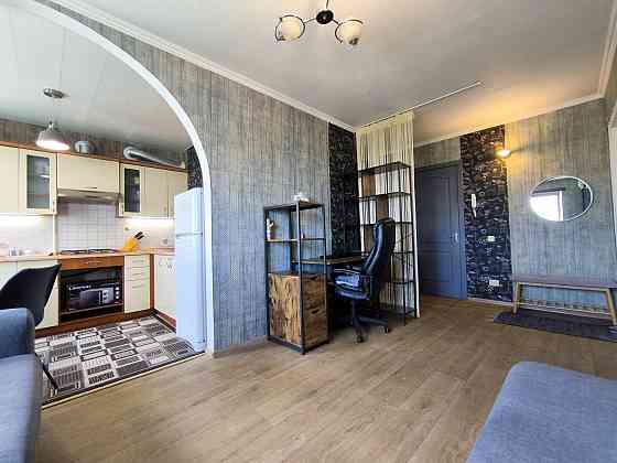 Продається 2-кімнатна квартира, вул. Осіння,
м. Дніпро Дніпро