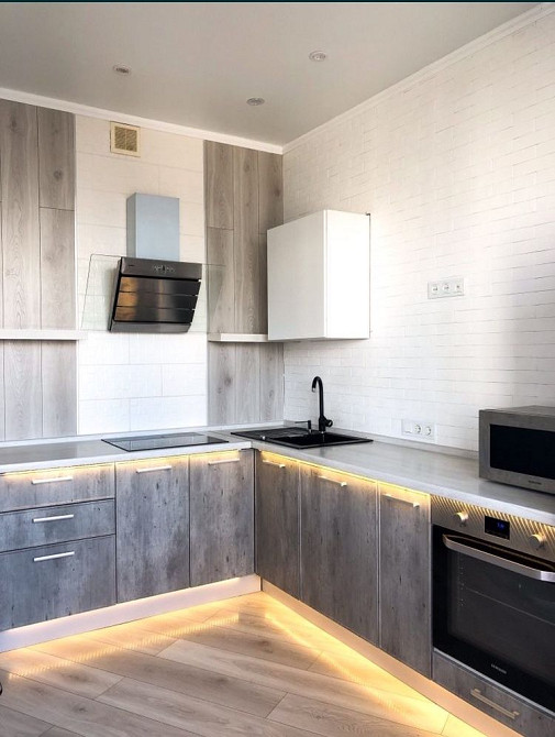 Своя Альтаир 2 однокомнатная светлая квартира со стильным ремонтом Одесса - изображение 1