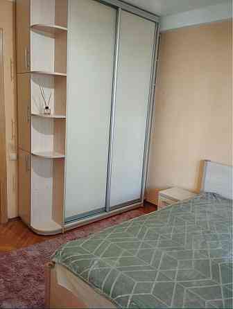 Продається 2-кімнатна квартира в центрі міста — вул. Симоненка, 4. Вишгород