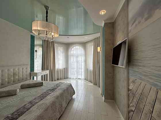 Оренда 3-кім квартири Центр Дмитрівська 75 Київ