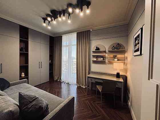 Сдам 3х комнатную квартиру ЖК Элегия Парк 16 этаж Одеса