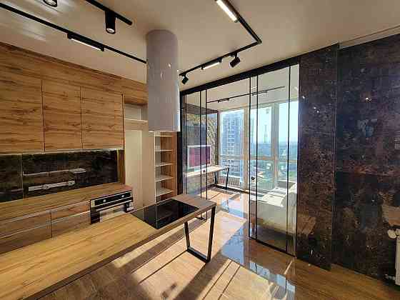 1 комнатную квартиру с ремонтом(+техника, мебель) ЖК Приморские сады Крижанівка