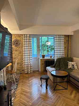 продаж 2 кім.кв-ри по вул.Михайла Донця, 3 Київ