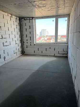 Продам этаж 3квартиры Чорноморськ