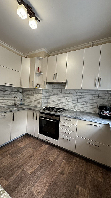 Продам 2 кімнатну  в капітальному ремонті/можна  під Є-відновлення Біла Церква - зображення 3