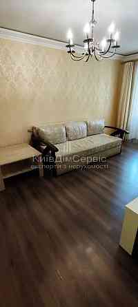 Продам 1к Шолуденко метро Лук'янівка Політехнічний інститут Київ