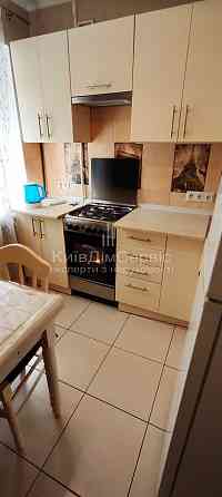 Продам 1к Шолуденко метро Лук'янівка Політехнічний інститут Київ