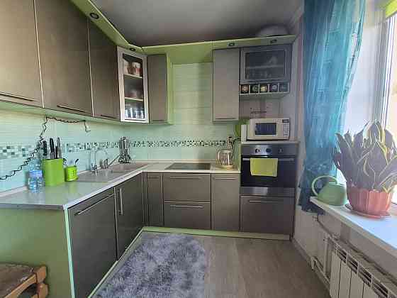 Простора 3-к квартира просп. Червоної Калини 38/10 Київ