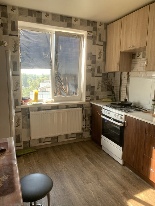 Продам двух кімнатну квартиру на дачному з ремонтом Ахтырка - изображение 1