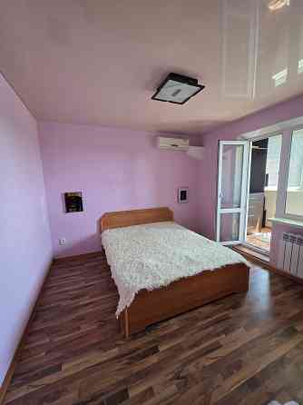 Східний 2, продам 2-х кімнатну квартиру Незалежності України 4 Кривой Рог