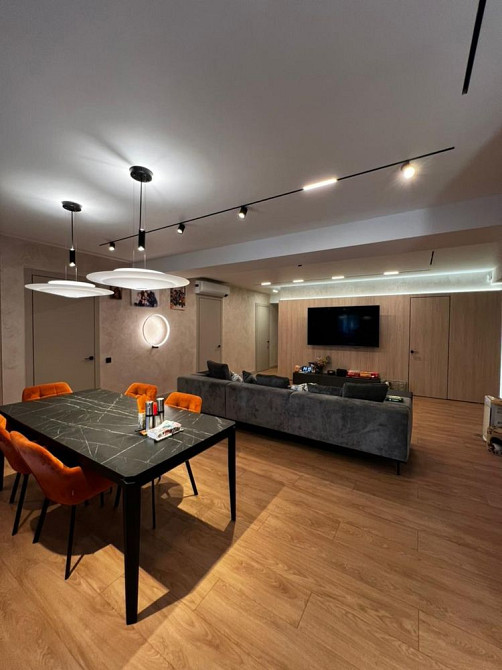 Шикарная 5 ком. квартира 190,4 м2 со своим двором паркингом ремонт24г Дніпро - зображення 3