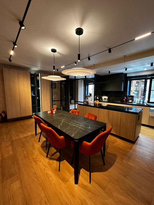 Шикарная 5 ком. квартира 190,4 м2 со своим двором паркингом ремонт24г Дніпро - зображення 4