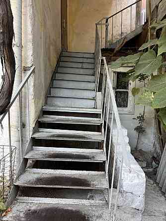 Двухкомнатная квартира в центре по цене гостинки Одесса