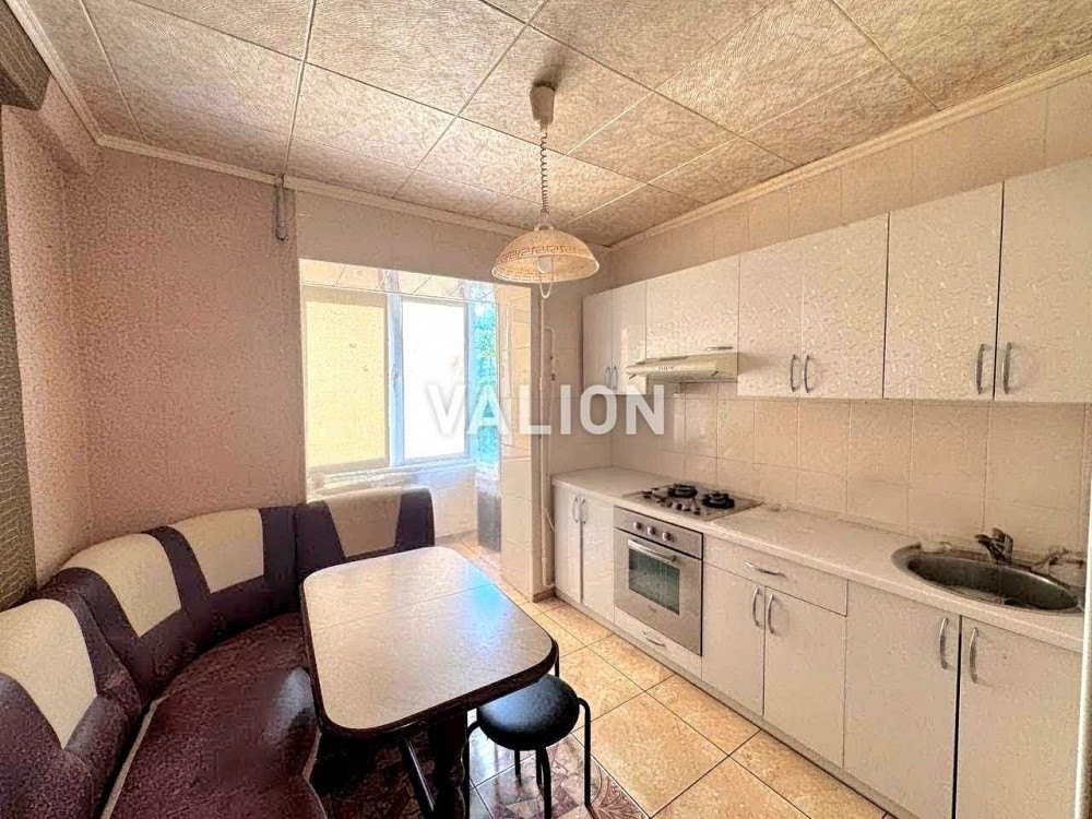 Продаж 3 кімнатної квартири з ремонтом Лісний масив. вул. О.Левицького Київ - зображення 4