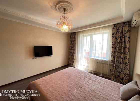 Продам 3-к 72м2 Тростянецька 8Б Харківське шосе метро Харківська 2км Київ