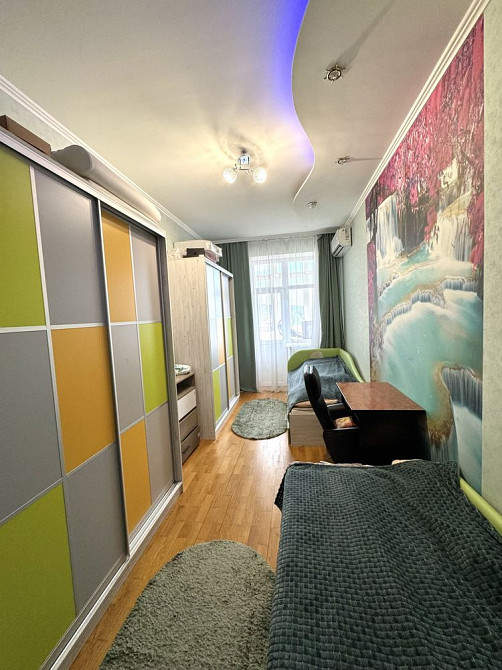 Простора ТРЬОХкімнатна квартира на Хотинській Чернівці - зображення 7