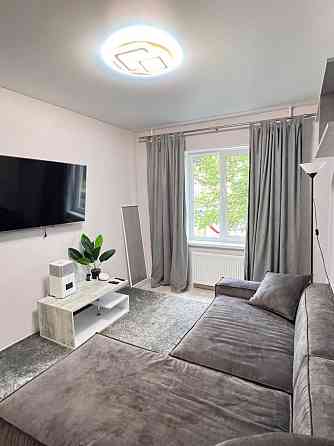 Чудова пропозиція! Затишна 3-к квартра вул. Вікентія Беретті 14-А Київ