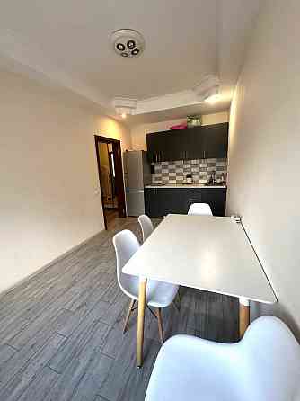 Здам 2-кімнатну квартиру по В. Васильківська 114, метро Палац Україна Київ