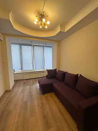 Здам 2-кімнатну квартиру по В. Васильківська 114, метро Палац Україна Київ