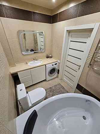 Сдам 2 комнатную квартиру ЖК Изумрудный город,Авантаж,метро Бот Сад Харьков