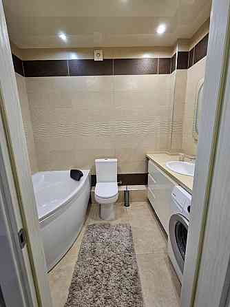 Сдам 2 комнатную квартиру ЖК Изумрудный город,Авантаж,метро Бот Сад Харьков