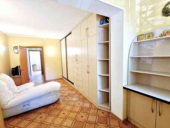 Сдам трёхкомнатную квартиру на Вузовском Одеса