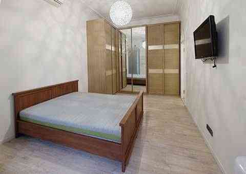 Без%. Оренда 3к кв. Почайнинська 23. Київ