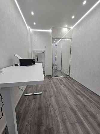 Лакшері квартира з терасою у Варшавському-2 Київ