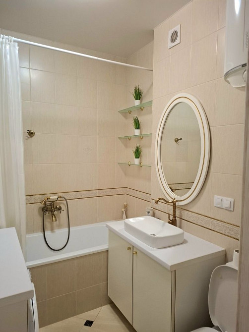 ВЛАСНИК. Орендна 2К унікальний ЖК Ліпінка Данченка 4 Київ - зображення 1