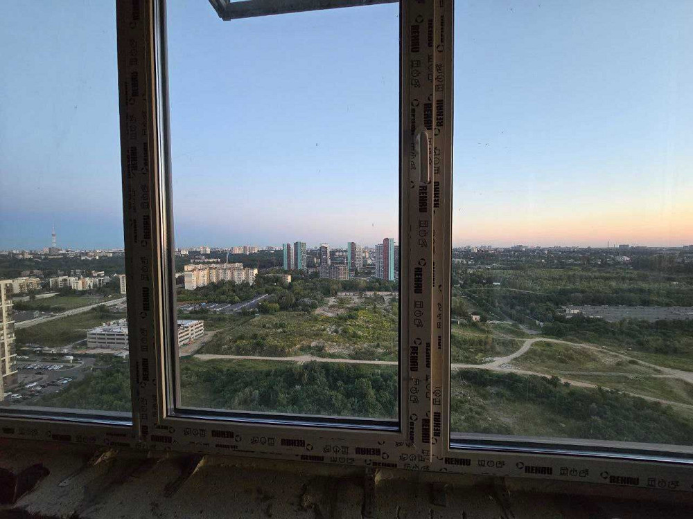 Простора 3-кімнатна квартира 84 м² у ЖК «Варшавський-2». Без ремонту Київ - зображення 2