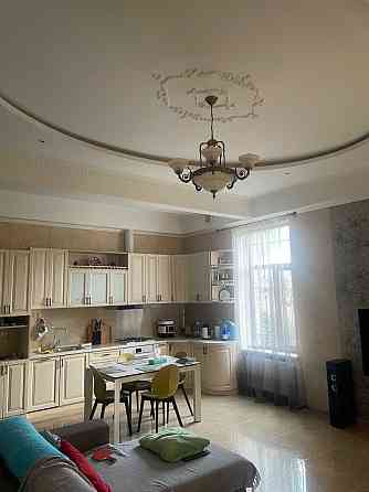 3 к 9 Фонтана, автономия, евростиль, в частном секторе.1200уе Риелтор Одеса