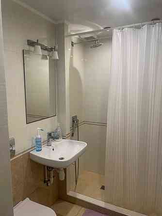 3 к 9 Фонтана, автономия, евростиль, в частном секторе.1200уе Риелтор Одеса