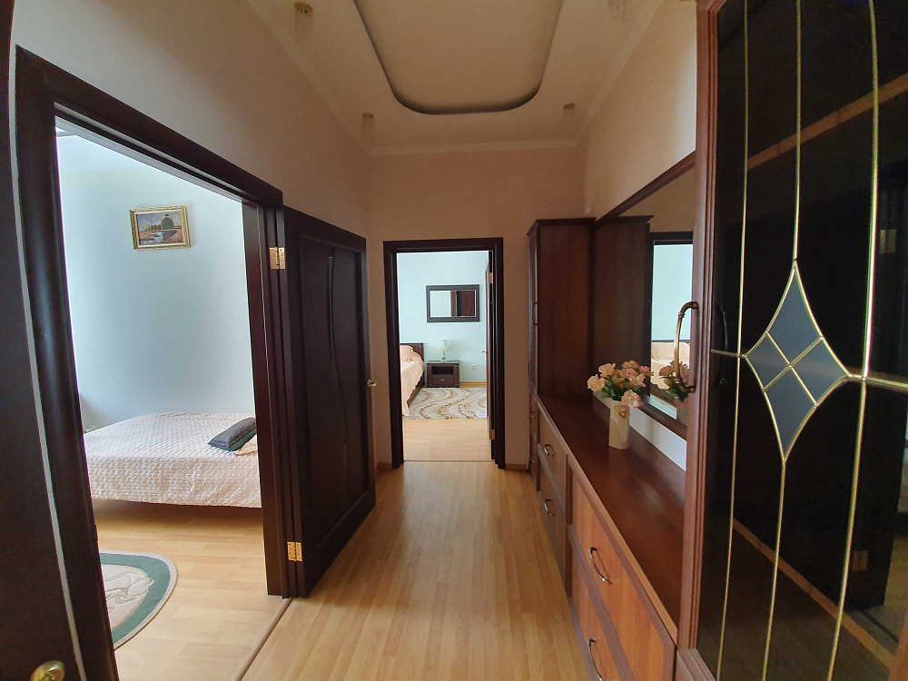 Оренда 3 кім, ст м Печерська, Коновальця 32-Б Київ - зображення 3