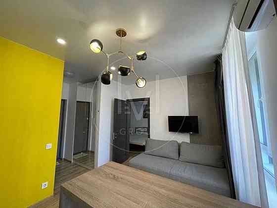 Продаж 1-кімн квартири з новим ремонтом. Файна Таун, вікна у двір Київ