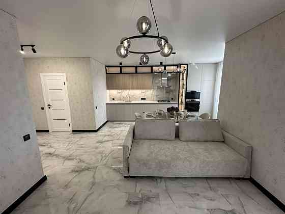 Продам евродвушку Ремонт Центр Голливуд Сертификат Чернигов